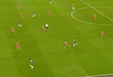 1610906769115084801.gif 5671.gif